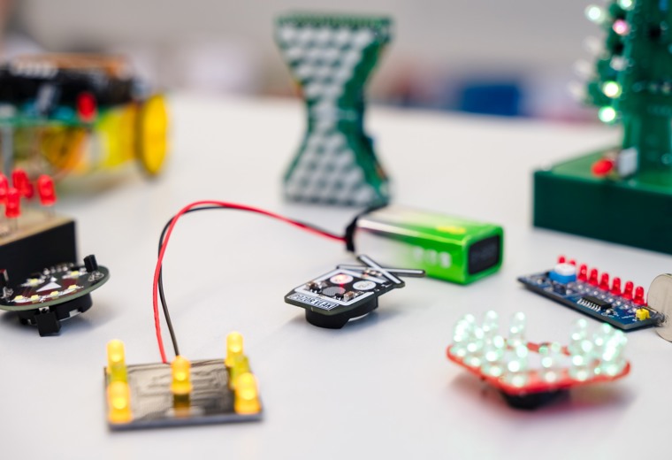 Učebna praxe elektronika - SPŠEI Frenštát p.R.