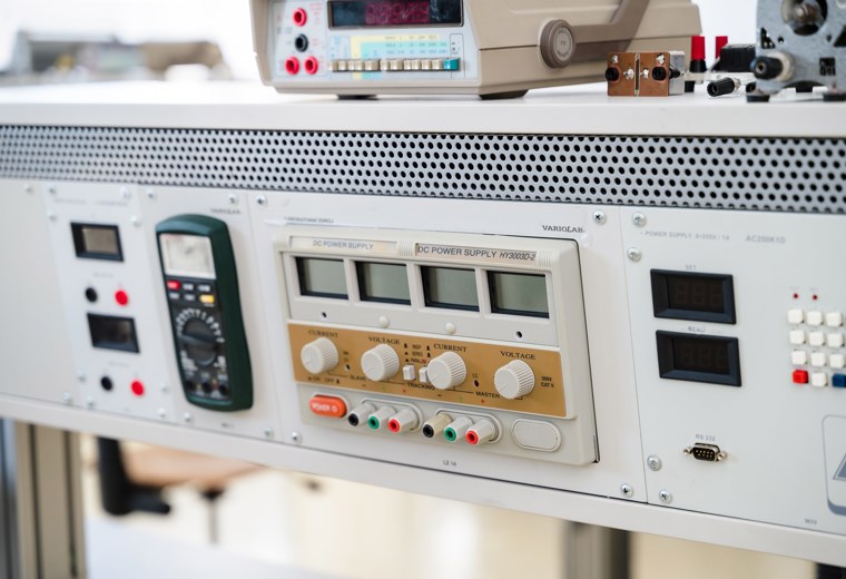Elektrotechnická laboratoř 1 - SPŠEI Frenštát p.R.
