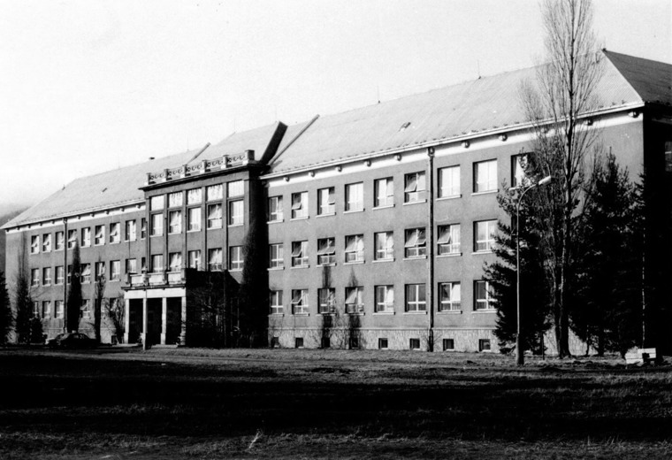 Historie - průmyslová škola ve Frenštátě pod Radhoštěm